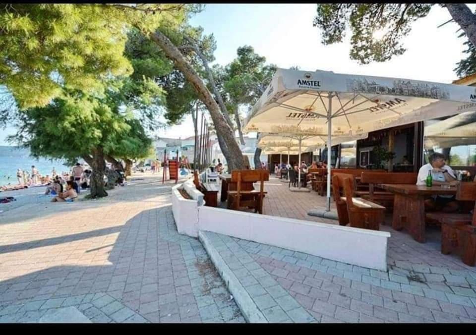 Apartman Visic 1692 Kaštela Eksteriør billede