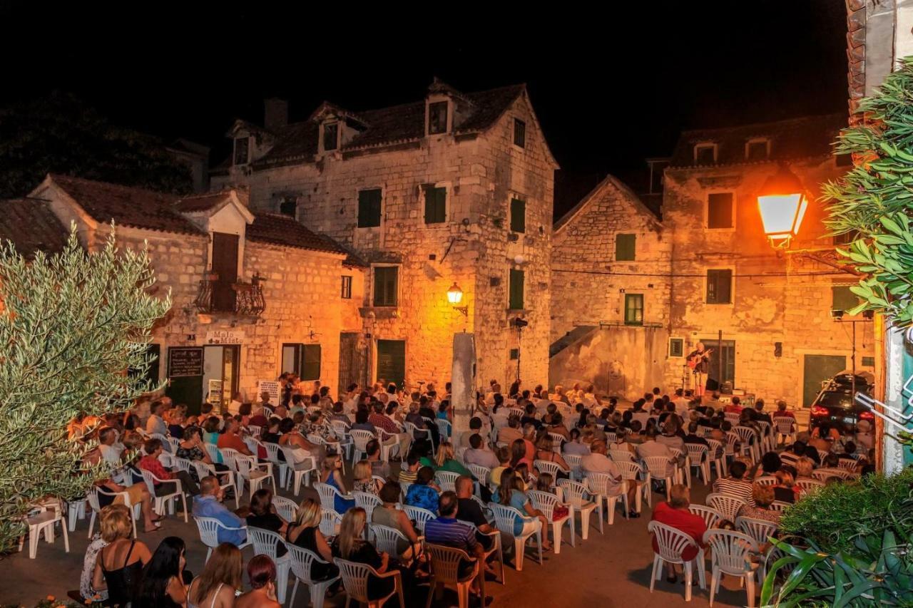 Apartman Visic 1692 Kaštela Eksteriør billede